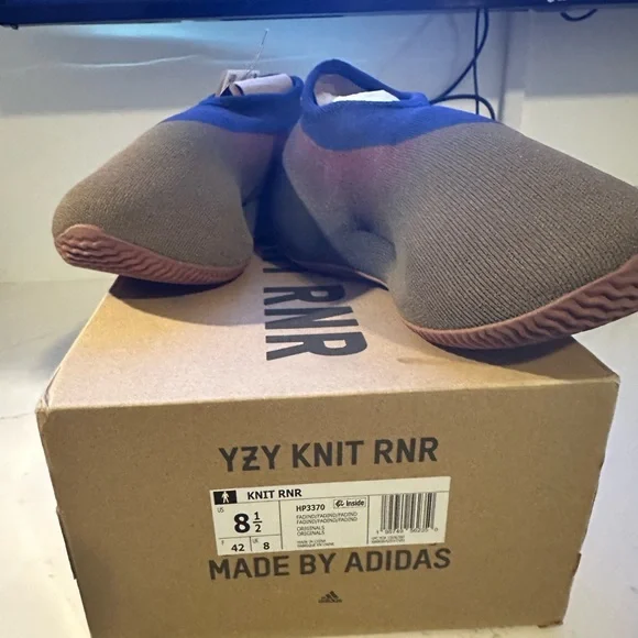 Yeezy | Shoes | Yeezy Knit Runner Faded Azure Size 85 Men 